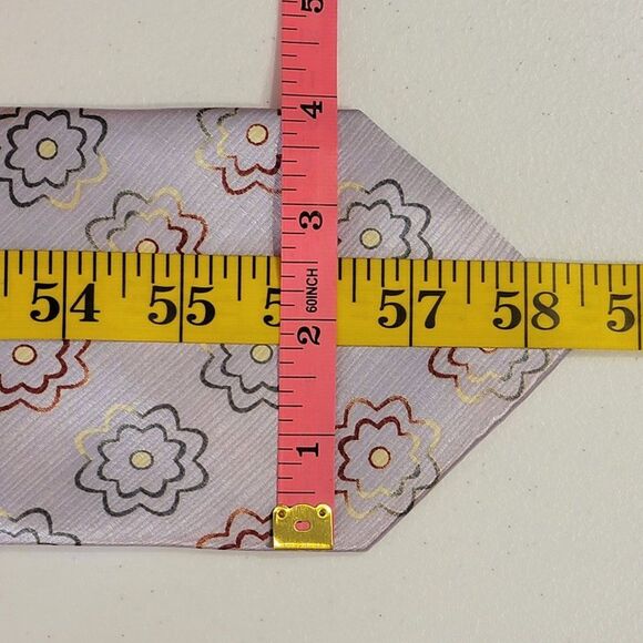Renzo 100% Silk Lavender Floral Mens Neck Tie 58X4 Purple Silky Flowers - Picture 7 of 7